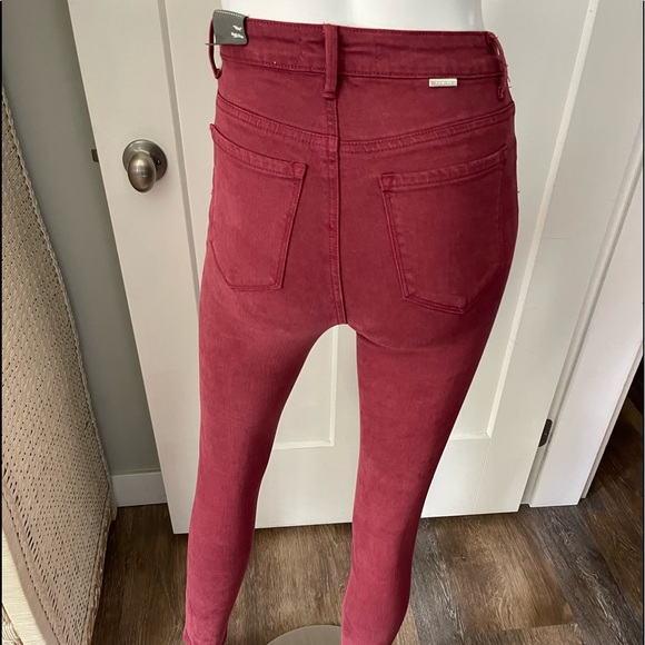 Tractr Skinny Pants - Picture 4 of 6